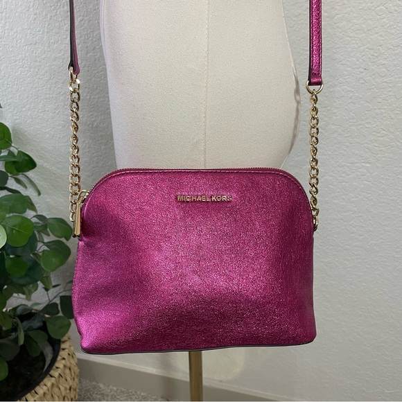 Michael Kors Metallic Pink Leather Crossbody Bag - Picture 3 of 9